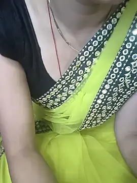 kaveerpooja947 online show from February 26, 7:29 am