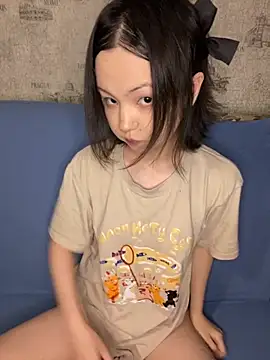 Snapshot of lalallalalaa- chatting on September 25, 2:10 pm lalallalalaa- online show from September 25, 2:10 pm