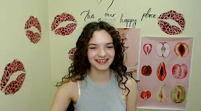  SusieSu  online show from December 9, 7:18 pm