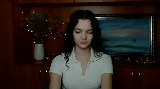 SusieSu  online show from December 11, 1:06 pm