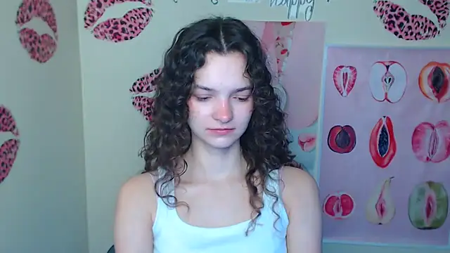  SusieSu  online show from December 20, 7:15 am