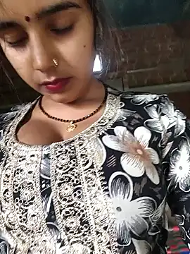 Cute-Nilam online show from September 30, 10:09 am