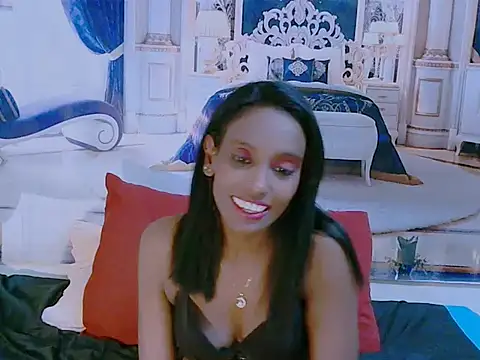 Snapshot of IndianLoveBug chatting on December 5, 8:55 am IndianLoveBug online show from December 5, 8:55 am