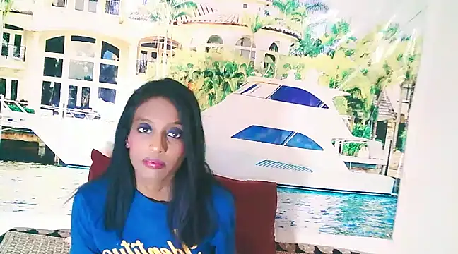 Snapshot of IndianLoveBug chatting on December 17, 5:29 am IndianLoveBug online show from December 17, 5:29 am