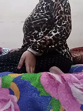 Anamika Kapoor online show from December 22, 3:55 pm