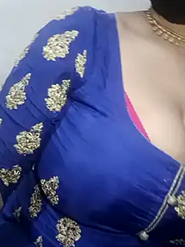 Anamika Kapoor online show from January 24, 10:41 pm