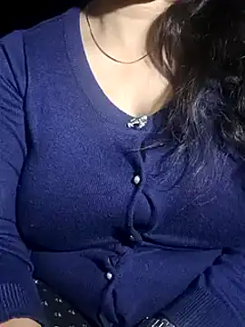 Anamika Kapoor online show from February 13, 3:50 am