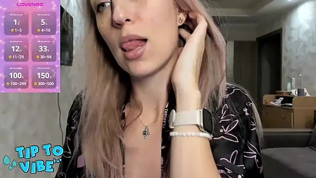 lady Nati online show from December 3, 2:05 pm