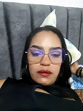 Sara-77 online show from December 6, 6:50 pm