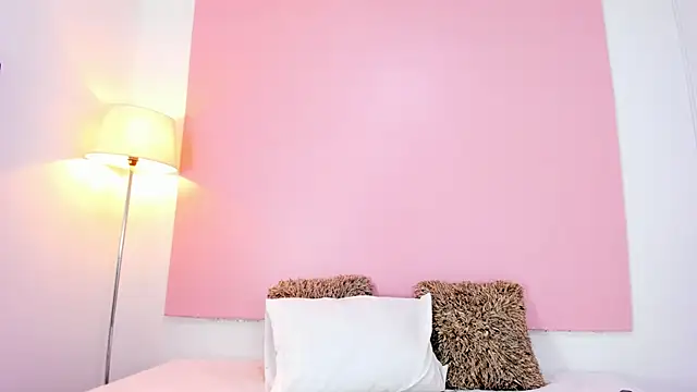 andyylove jk online show from December 5, 11:30 am