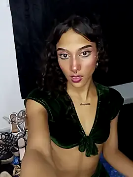 Snapshot of Chelsea__2 chatting on December 27, 3:20 am Chelsea 2 online show from December 27, 3:20 am