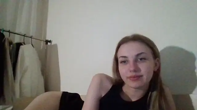 Sweety Nika online show from December 29, 12:30 am