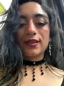 Lila Desiree online show from December 9, 9:16 pm