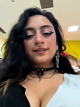 Lila Desiree online show from February 25, 3:42 am