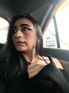 Lila Desiree online show from November 12, 8:52 pm