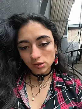 Snapshot of Lila_Desiree chatting on June 22, 5:54 pm Lila Desiree online show from June 22, 5:54 pm