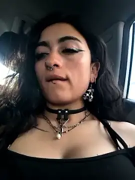 Snapshot of Lila_Desiree chatting on June 26, 9:52 pm Lila Desiree online show from June 26, 9:52 pm