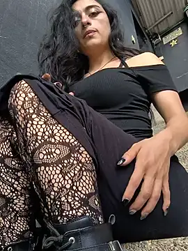 Snapshot of Lila_Desiree chatting on July 15, 8:47 pm Lila Desiree online show from July 15, 8:47 pm