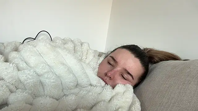 maisiesmithx online show from April 2, 5:32 pm