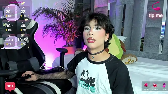 sue   0 online show from December 4, 2:04 pm