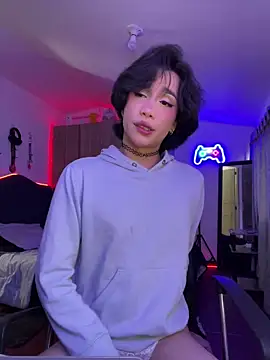 sue   0 online show from March 4, 10:49 pm