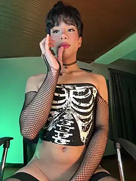 sue   0 online show from November 21, 1:26 am