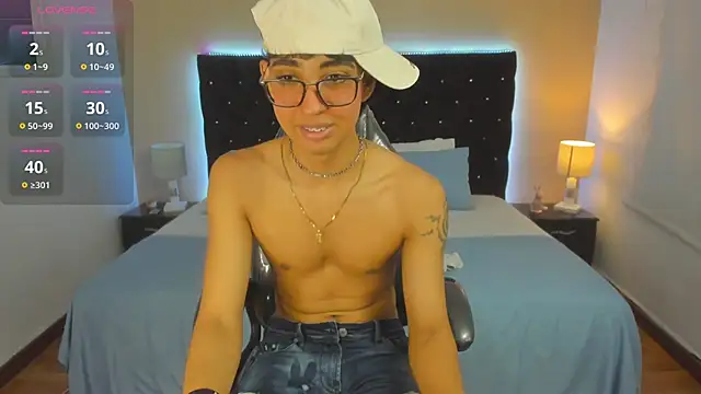 Dark hairy  online show from January 7, 2:53 am