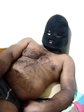 Snapshot of Nogeris20 chatting on February 8, 11:19 pm Nogeris20 online show from February 8, 11:19 pm