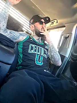 Beardedtattood online show from November 2, 1:57 pm