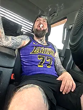 Beardedtattood online show from March 29, 1:33 pm