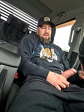 Beardedtattood online show from April 2, 5:43 pm