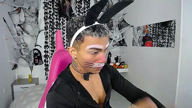 Leonard Price online show from October 24, 3:25 am