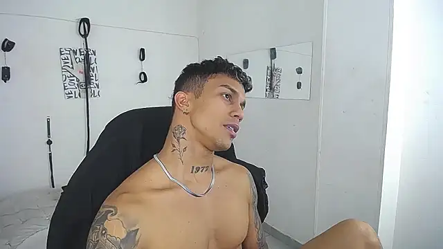 Leonard Price online show from February 2, 3:05 am