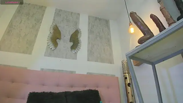 Snapshot of zhamira_21 chatting on February 11, 11:21 pm zhamira 21 online show from February 11, 11:21 pm