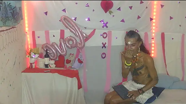 Snapshot of Lobaveterana_sex chatting on February 11, 7:27 pm Lobaveterana sex online show from February 11, 7:27 pm