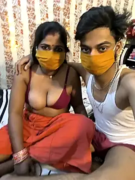 Snapshot of Indian_Lust_Couple chatting on December 14, 8:51 pm Indian Lust Couple online show from December 14, 8:51 pm