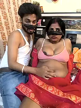 Snapshot of Indian_Lust_Couple chatting on December 29, 9:20 pm Indian Lust Couple online show from December 29, 9:20 pm