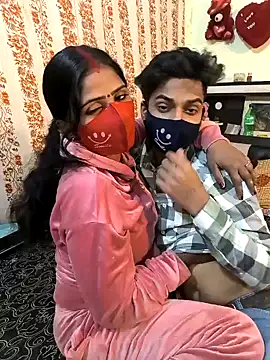 Snapshot of Indian_Lust_Couple chatting on January 5, 7:28 pm Indian Lust Couple online show from January 5, 7:28 pm