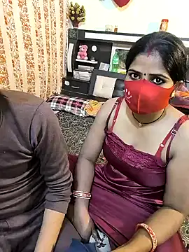 Snapshot of Indian_Lust_Couple chatting on January 5, 10:40 pm Indian Lust Couple online show from January 5, 10:40 pm