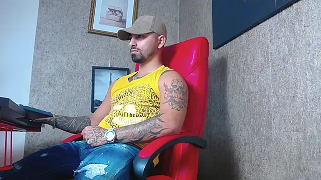 NigelBoydXXX online show from December 28, 9:51 pm