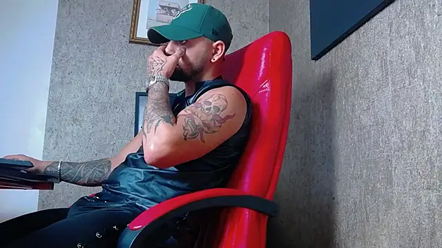 NigelBoydXXX online show from January 2, 11:16 pm