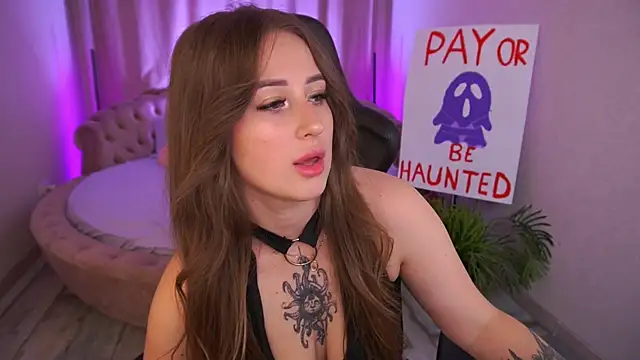 Snapshot of GentleAdellee chatting on October 30, 1:56 pm GentleAdellee online show from October 30, 1:56 pm