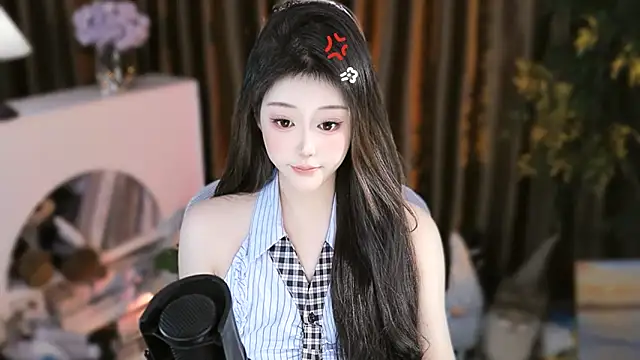 Snapshot of Arwyn-rr chatting on November 12, 10:48 am Arwyn-rr online show from November 12, 10:48 am