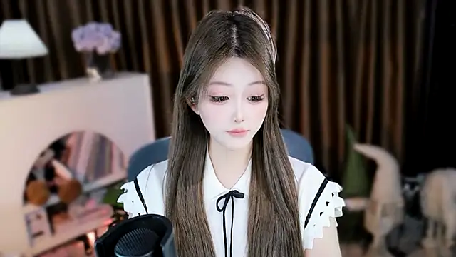 Arwyn-rr online show from March 15, 12:33 pm