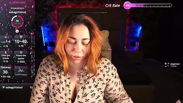 Snapshot of Kittywakee chatting on January 18, 7:17 am Kittywakee online show from January 18, 7:17 am