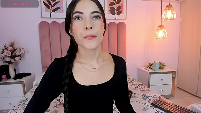 Kim miller4 online show from April 8, 8:42 pm