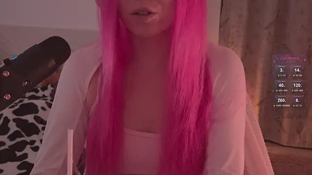 Snapshot of h2h0e chatting on March 27, 8:19 pm h2h0e online show from March 27, 8:19 pm