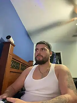 Snapshot of MasterKvn chatting on December 30, 9:05 am MasterKvn online show from December 30, 9:05 am