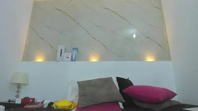 Sofii Cooper1 online show from March 8, 7:05 am