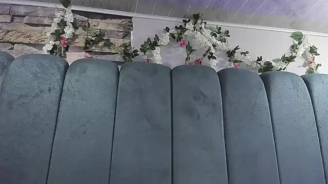 Victoria Rossy online show from March 27, 10:31 pm